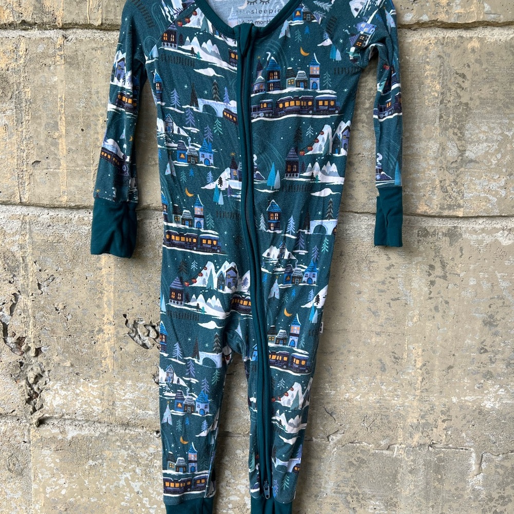 Little Sleepies zippy Midnight Express 6-12m